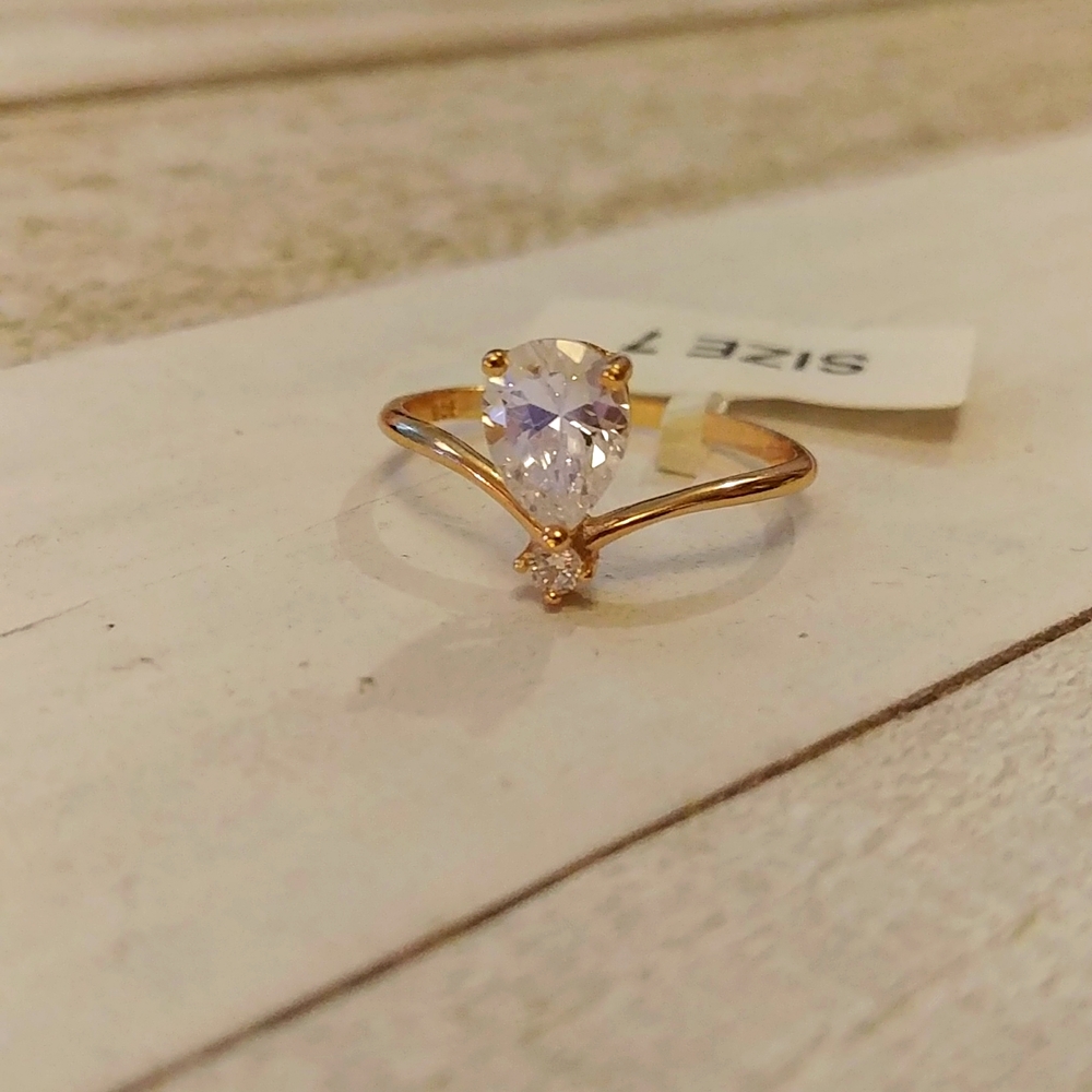 NWT Charmed Aroma 925 Silver Ring with Yellow Gold Plate Faux Diamond Stones 7